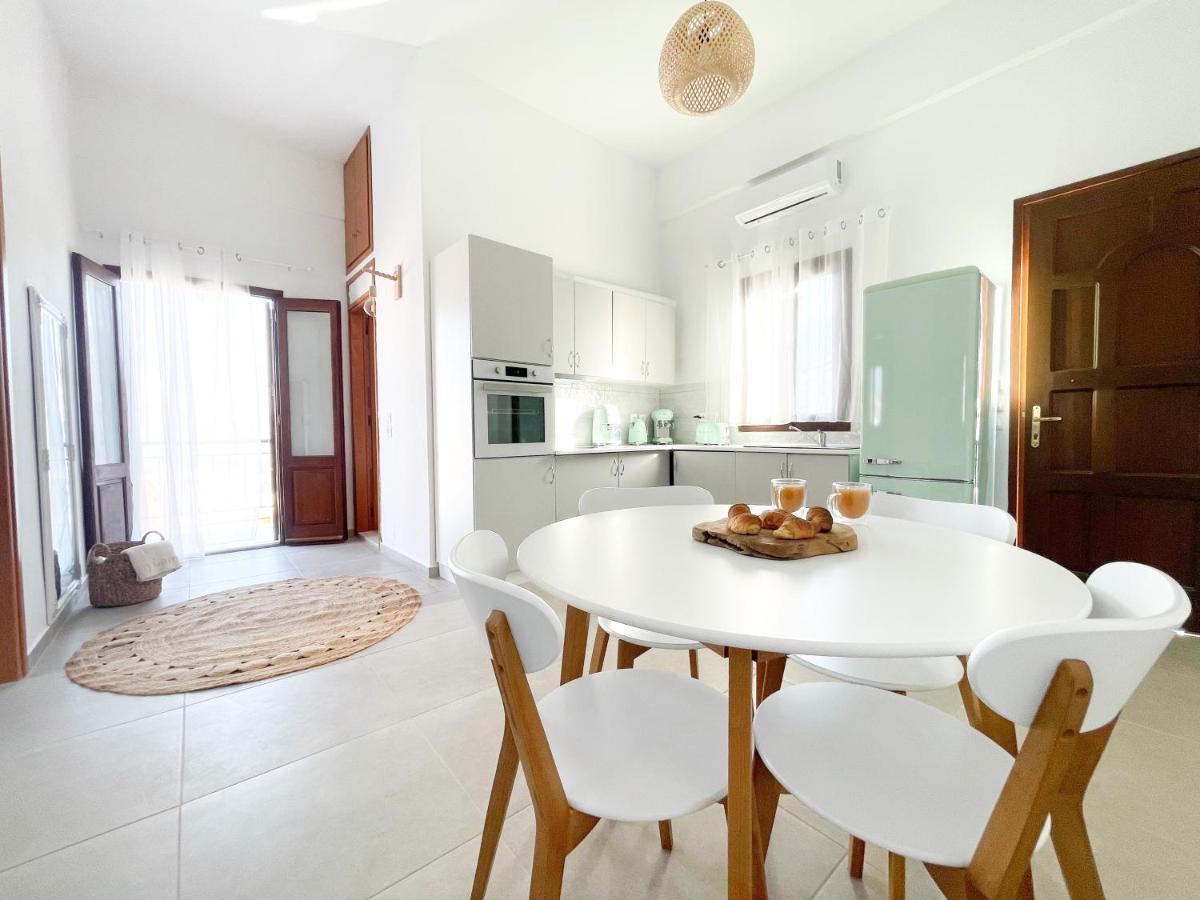 Casa Chara 2 Apartment Сими Екстериор снимка
