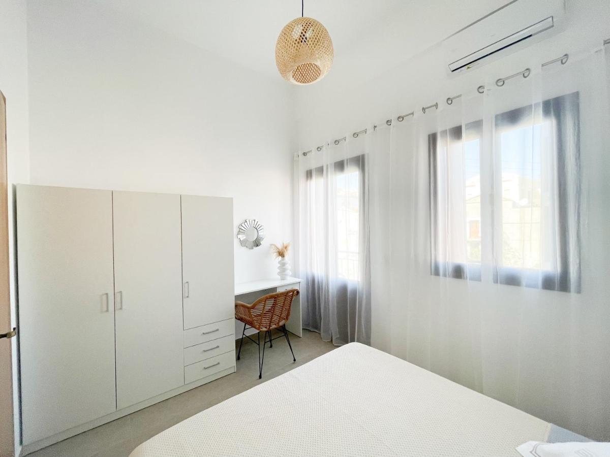 Casa Chara 2 Apartment Сими Екстериор снимка